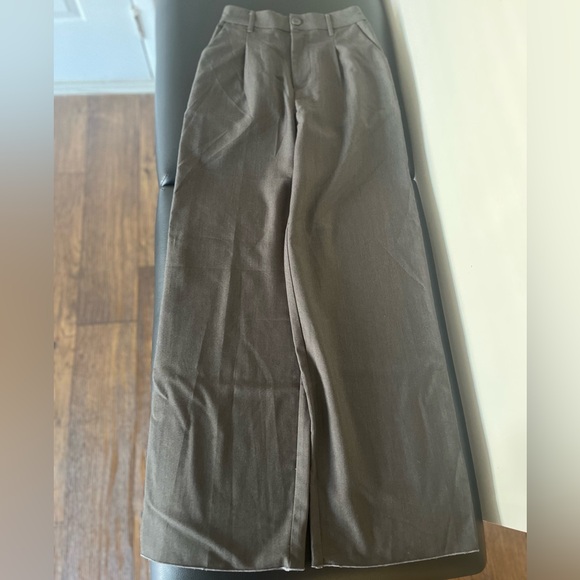 H&M Xsmall Gray Pant - Picture 1 of 10